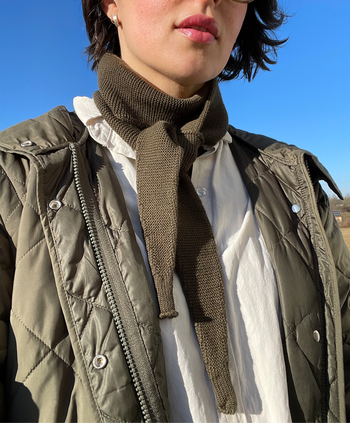 Hedwig Merino-Schal – Leichter, Wärmender Strickschal aus 100 % Wolle - Oliv